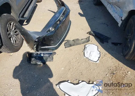 2023 Toyota Crown Limited z USA, uszkodzony, nr VIN JTDAAAAFXP3015561